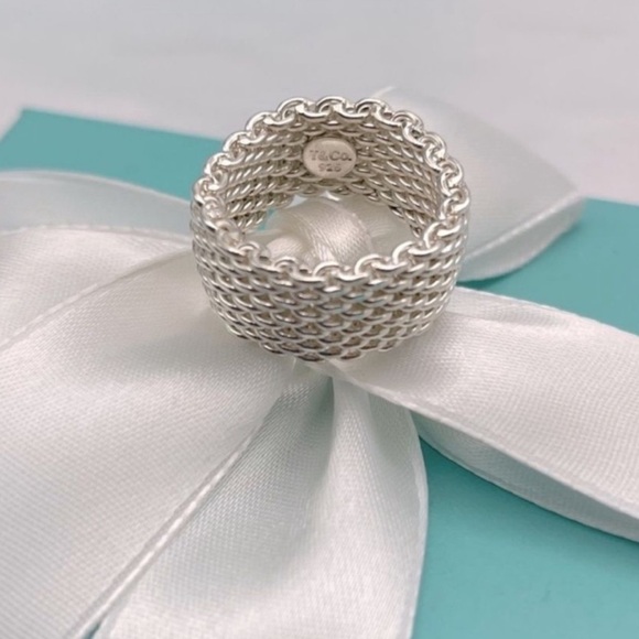 Tiffany & Co Somerset Mesh Ring Band Sterling Silver 925 Size 6 Gift Box Pouch - Picture 10 of 12